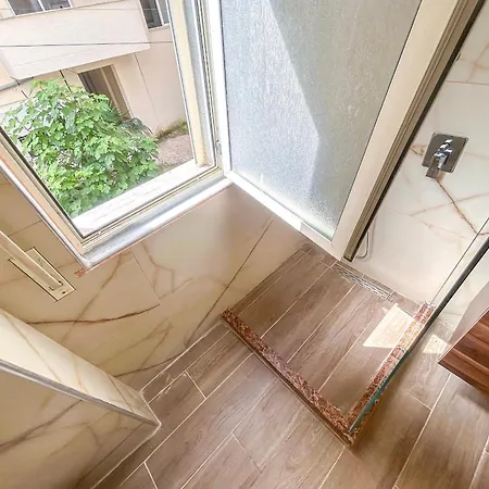 Lägenhet The Azure Gaze Residences Durrës